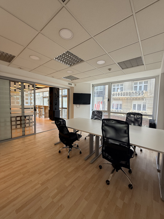 Kagi Hub Belgrade workspace interior